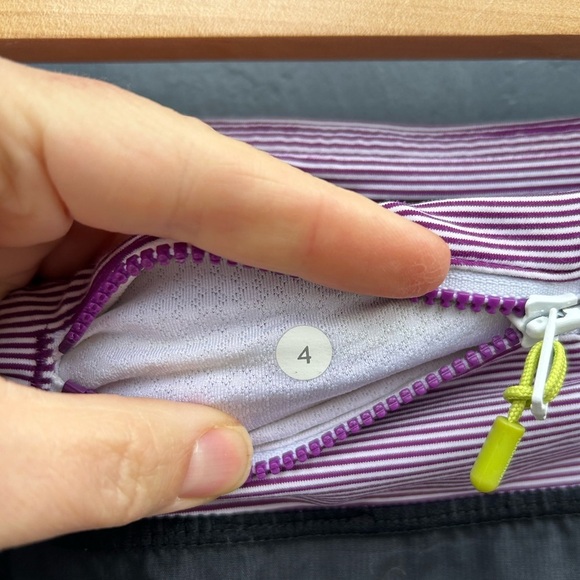 Lululemon Purple Black Turbo Run Shorts, size 4 - Picture 12 of 12